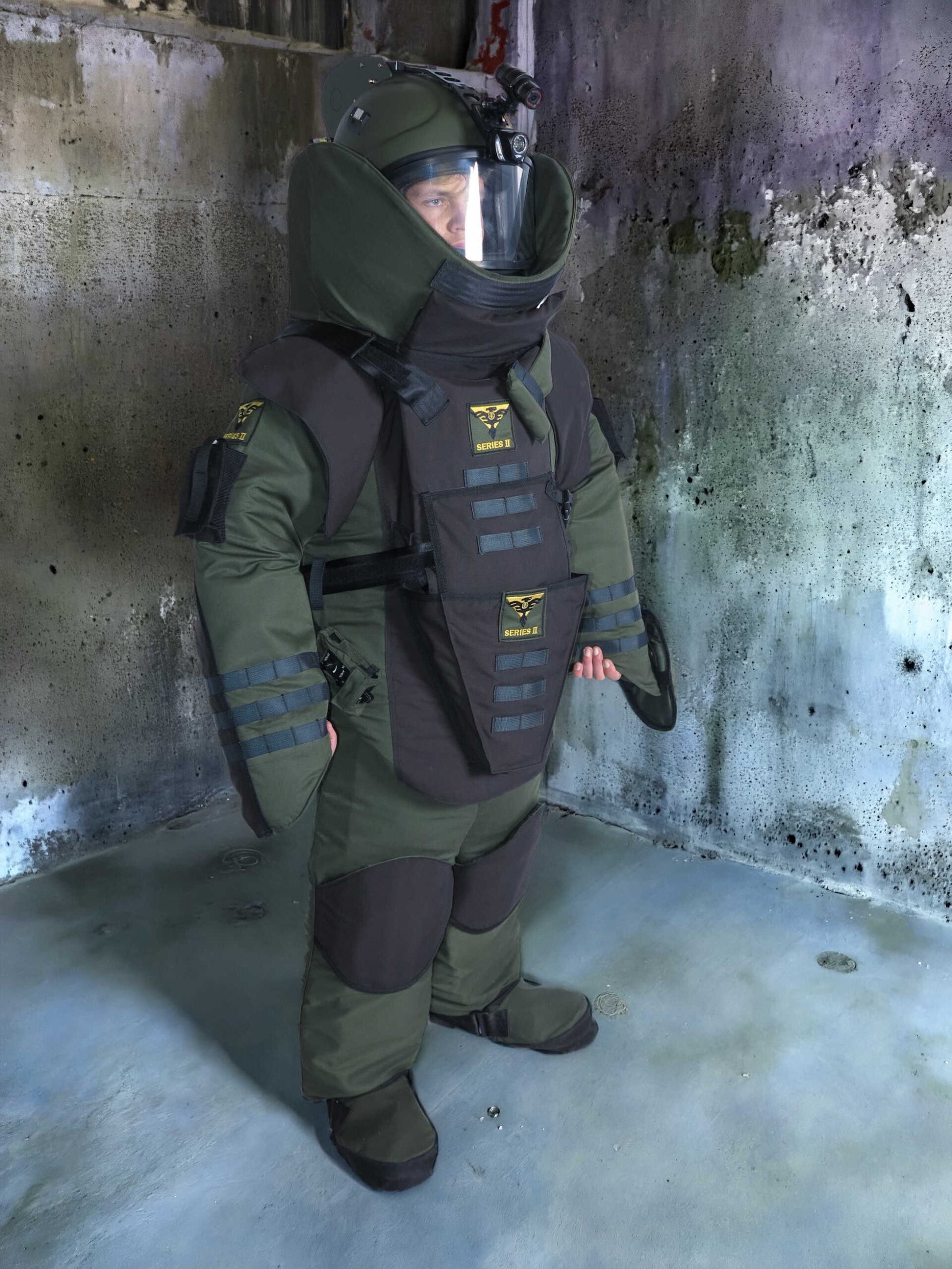 HFS Series II Bomb Disposal suit